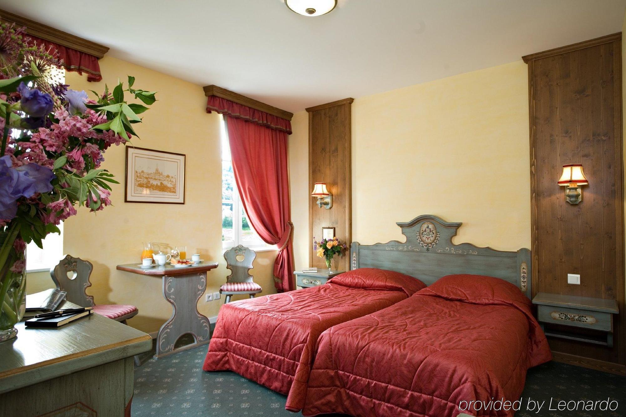 Hotel Les Ursulines Autun Exteriör bild