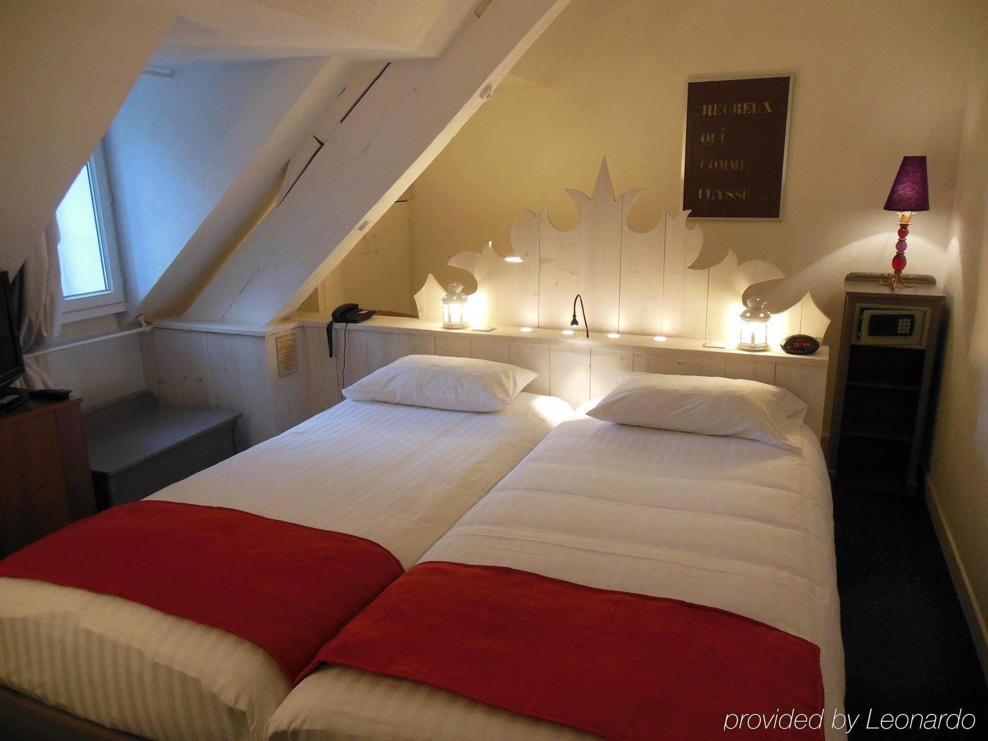 Hotel Les Ursulines Autun Exteriör bild